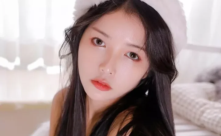 cosplay图片丨Coser苏嫣嫣阿姨的精美图片集:初冬欣赏