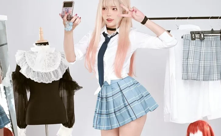 cosplay图片丨Coser_ZinieQ的资料及Marin Kitagawa欣赏