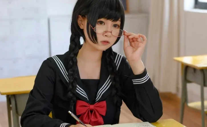 cosplay图片丨Coser_PAKI酱(paki草莓酱)个人资料及cos班长欣赏