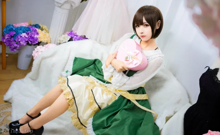 cosplay图片丨Coser_Momoko葵葵的介绍和图片包:翠之海 空音和陆乃欣赏