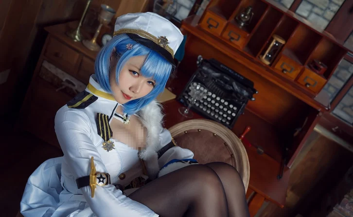 cosplay图片丨Coser麻花麻花酱w的介绍和cos作品:恰巴赏析