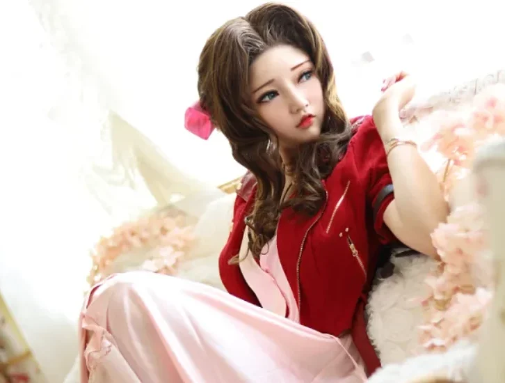 cosplay图片丨Coser_Potato Godzilla个人资料及cos图片集:Aeris赏析