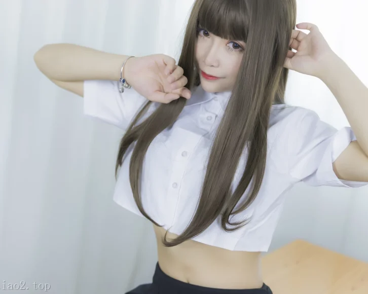 cosplay图片丨Coser抱走莫子aa等你下课,后续剧情真精彩