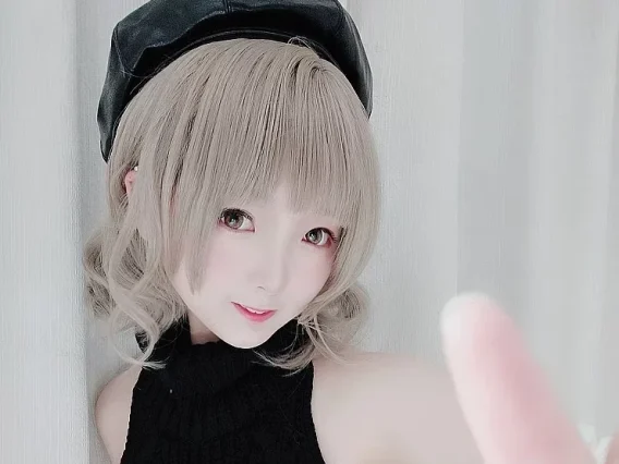 cosplay图片丨Coser水野弥七(名赖弥七)身高多少?附cos毛衣图片集欣赏