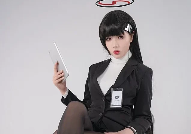 cosplay图片丨Coser轩萧学姐资料介绍和高清图片集:碧蓝档案 莉音