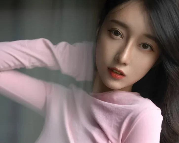 Xiuren图片丨YouMi模特玥儿玥er-Vol.567期粉色丽人