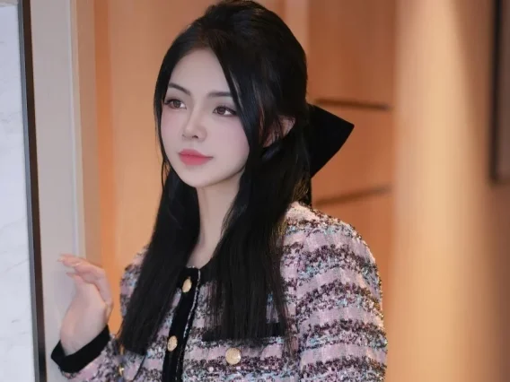 Xiuren图片丨秀人模特媛宝儿boa-NO.7877期花色邻家小妹