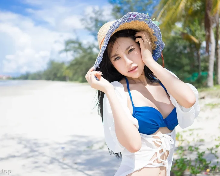 Xiuren图片丨TGOD模特绮里嘉Ula-迷人的海滩