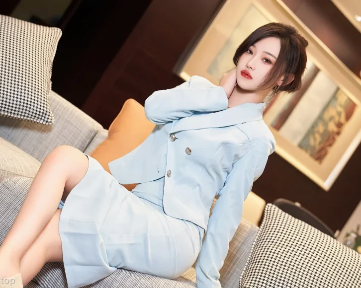 Xiuren图片丨秀人模特妙可可Cheese-NO.6857期淡蓝色优雅丽人