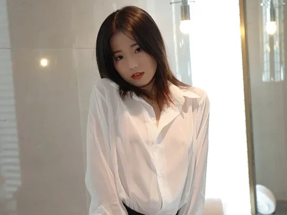 Xiuren图片丨MFStar模特仓井优香-VOL.370期化妆间的故事