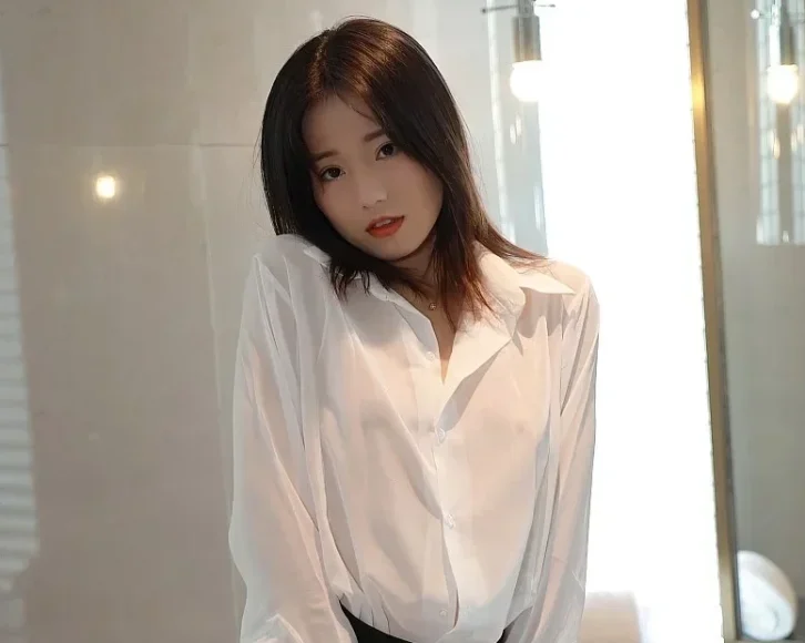 Xiuren图片丨MFStar模特仓井优香-VOL.370期化妆间的故事