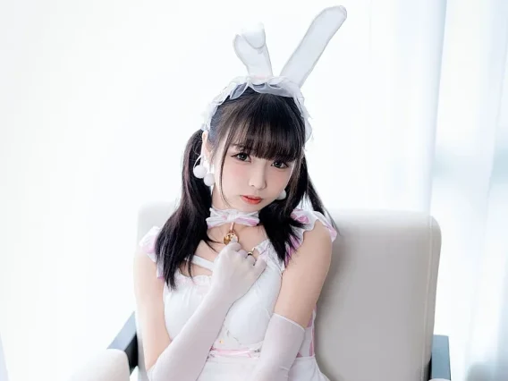 cosplay图片丨Coser十万珍吱伏特-白桃乌龙奶茶[94P-149.5M]