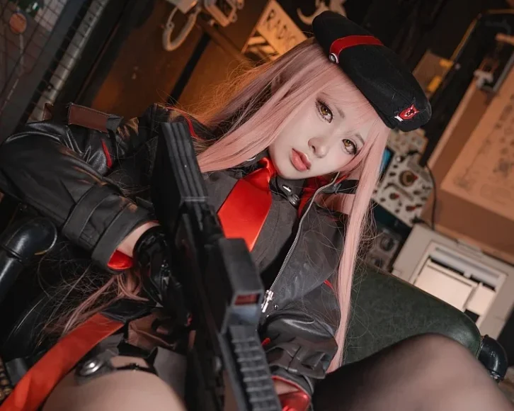 cosplay图片丨Coser柘烟Zuken-妮姬勝利女神 拉毗 Nikke – Rapi[48P-338.5M]