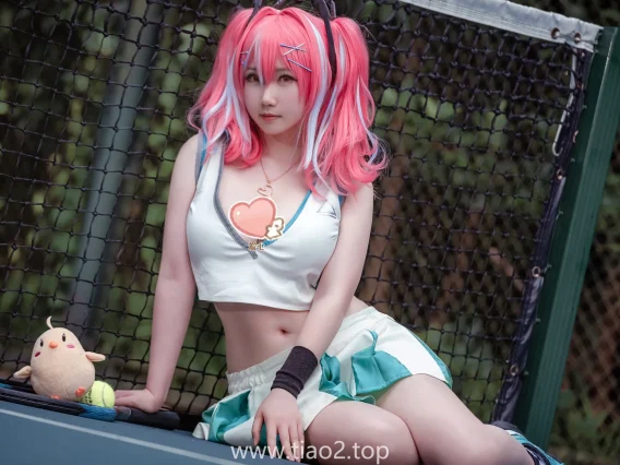 是本末末布莱默顿cosplay,名字越萌,拍得越飒
