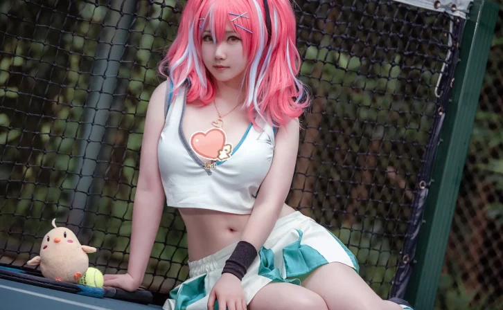 是本末末布莱默顿cosplay,名字越萌,拍得越飒