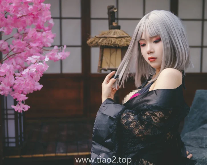 花颜:末夜787舰长72张,高清大图看完腰都得疼了吧