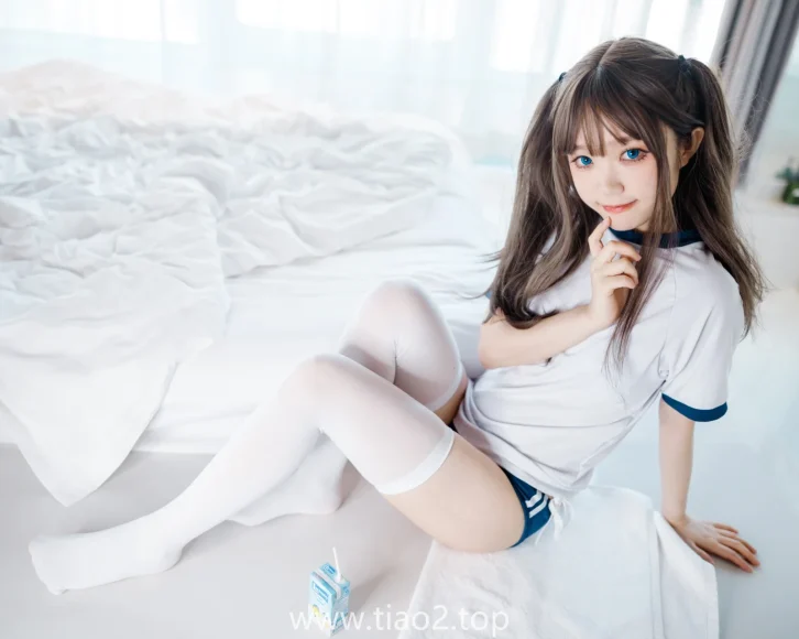 神沢永莉的NO.015:双马尾体操服真是越看越上头~