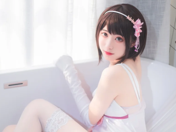 宮本桜4期的加藤惠浴室,水汽里全是真实感太美了