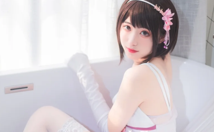 宮本桜4期的加藤惠浴室,水汽里全是真实感太美了